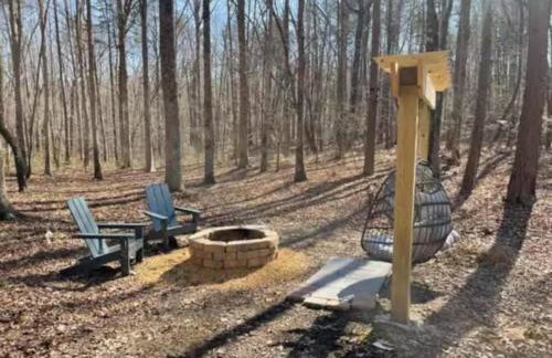 The Snug Nest Nestled in Canopy Woods - Foto 3