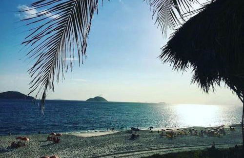 Apart Hotel Alecrim Praia de Camboinhas com Marina pe na areia - Foto 4