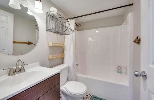 Stunning Alaskan Getaway with River and Mtn Views - Foto 28