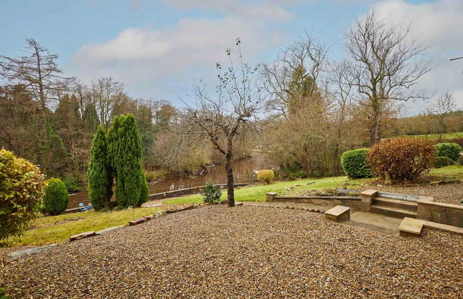 Host Stay The Garden Flat - Photo 2