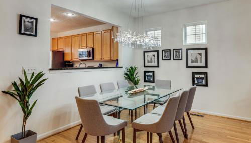 1 Mi to Dtwn Cincinnati Spacious Townhome with Deck - Foto 2