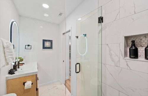 Multi-Family House in Bishop Arts for 12 Guests - Foto 57