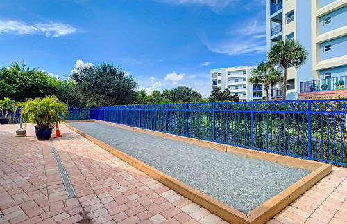 Ocean View Next to Pool and Amenities Corner Unit 3 Balconies OW20-201 - Foto 67