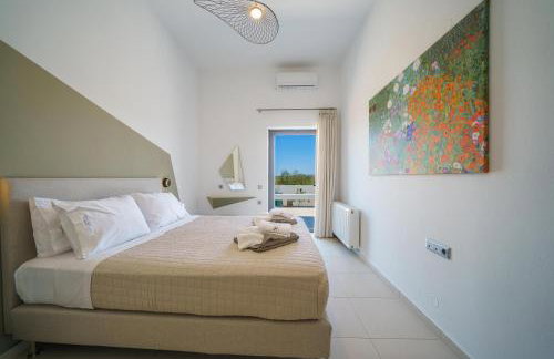 Nostra Terra Villa, 2-acre Secluded Nature Escape with Heated Pool, By ThinkVilla - Photo 58