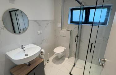 Modernes 2 Zimmer Souterrain Apartment - zentral - nahe Hamburg & Lübeck - Foto 8