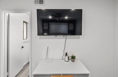 Super Spacious Family Vacation House! - Photo 14