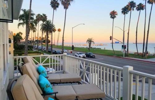 Ocean Boulevard Beachfront Home - Photo 1