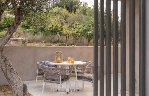 Topos Suites - Photo 30