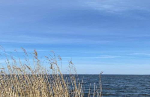 Comfort Meets Coastal Charm - Foto 25