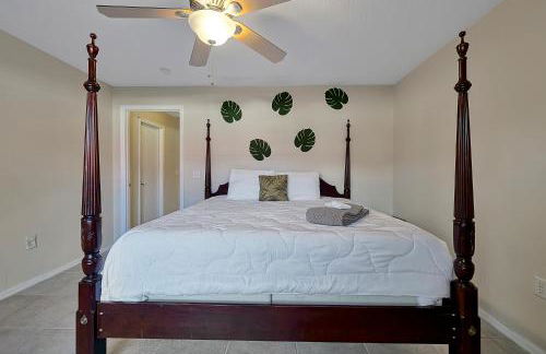 Poolside Cocoa Oasis w/ Tiki Bar! - Foto 66