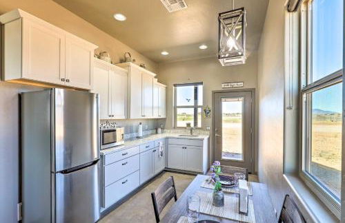 Modern Elgin Home Walk to Wineries and Pets Welcome - Foto 1