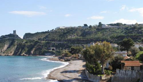 Villa Mediterraneo - Photo 2