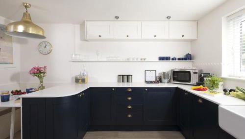 Emerald - Stunning Views - Free Parking and WiFi - Coffee Machine - Foto 3, stove, dishwasher