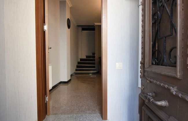 New House in Old Tbilisi - Foto 2