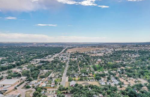 Red Rock Loft! Trails Apartment w BBQ & Fire Pit - Foto 55