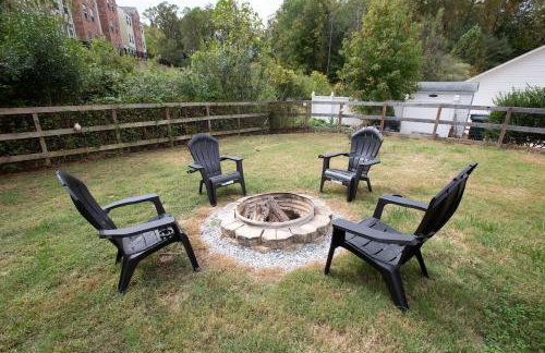 Family & Couples King Suite Home Near Lake Norman State Park & 30 mins from Charlotte - Foto 18