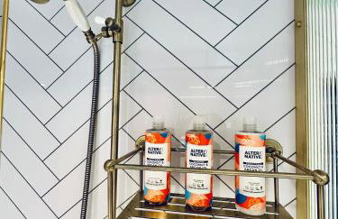 Muddy Boots-Arcade Royale - Photo 34