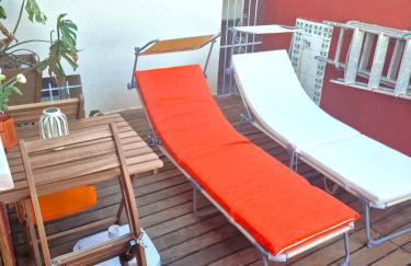The Alicante Old Town artist workshop, Impressive rooftop, terrace with amazing city views and sea views, BBQ, Air conditioner, Wifi - Foto 20