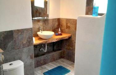 Charming House in Figueira da Foz with Private Garden - Foto 26