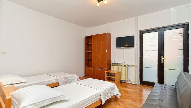 Apartment Milka 442 - Photo 2, Room