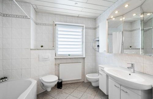 HomeTonight Workers Home - Komfortables Haus für bis zu 9 Monteure - Foto 21