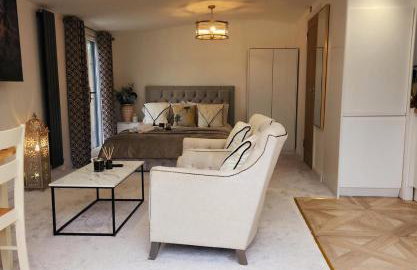 1-Bed Studio with Parking Ideal for Couples - Foto 29