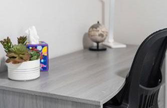 10 Min to Downtown - Desk - Fenced Yard - Wi-Fi - Foto 22