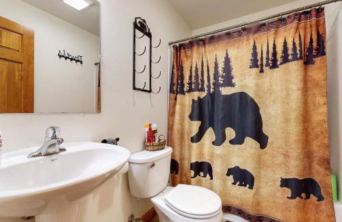 Adventure Basecamp! Three Bears Resort Retreat - Foto 18