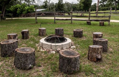 Gorgeous Secluded Vacation Rental with Luxury Amenities near Austin, Texas - Foto 31