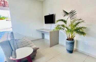 Conforto e sossego próximo à praia - Foto 8