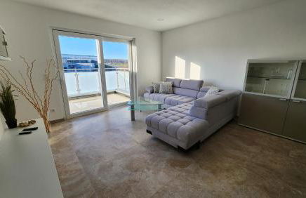 Apartement 2 Schlafzimmer 300 m zur Würth Hauptzentrale - Foto 2