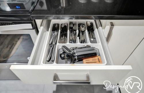 Modern condo wpool patio - Photo 19