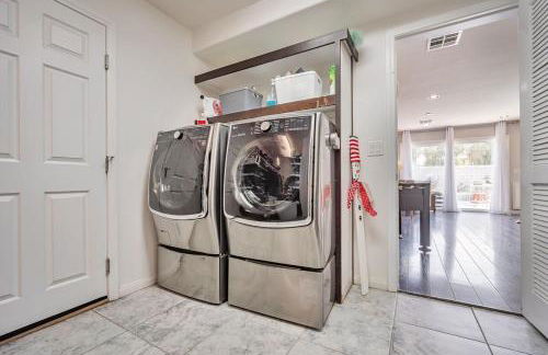 Dream Villa - 2 Big master Bedrooms! Strip view! - Foto 35