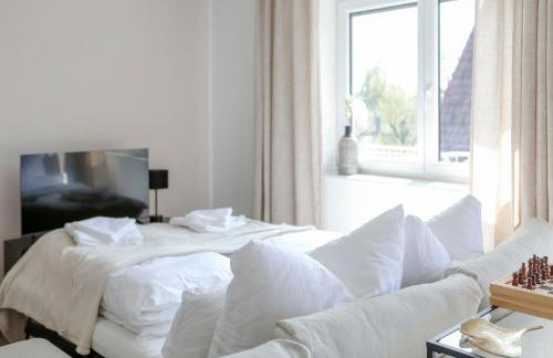 Lumen Homes - Design-Apartment nahe Audi und Altstadt, 3 Zimmer, über 100 m2, Balkon - Photo 53