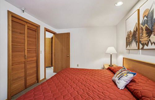 Highridge B20 Spectacular Top Floor Two Bedroom with Loft Condo with Scenic Views and Sports Center - Foto 38