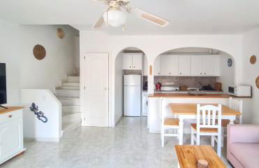 Garden vistas. Hermoso dúplex con patio, solárium y piscina. - Foto 15