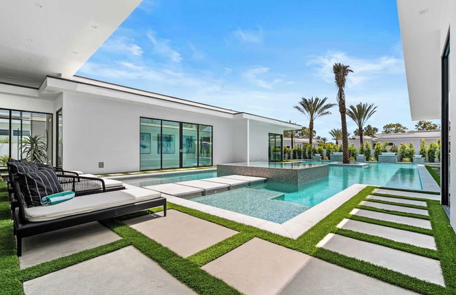 Sleeps 20 Pool, Hot Tub, & Pickleball Stay in Indio Bravo Villa #9 - Foto 6