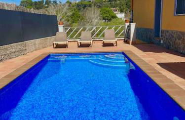 Maravillosa villa con piscina y barbacoa - Foto 28