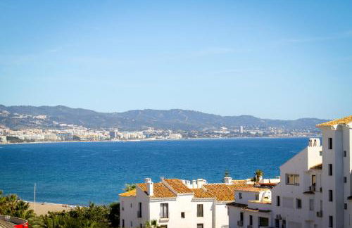 MARBELLA BANUS SUITES - Marbella Marina Banus Deluxe Apartment Sea Views - Foto 20