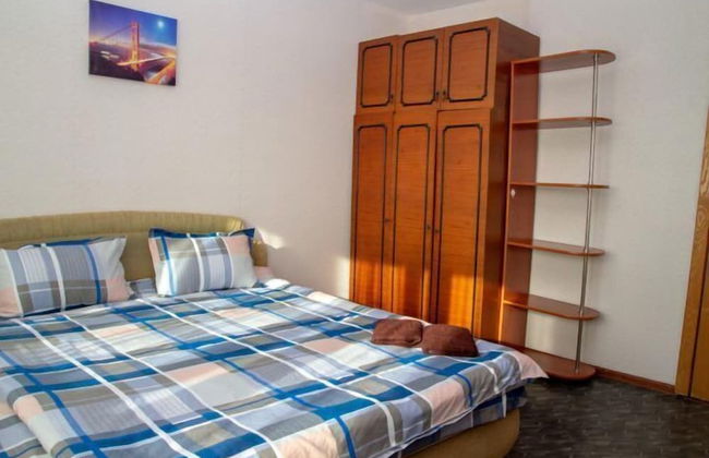 Apartment on Tolstogo St. 25 - Photo 3