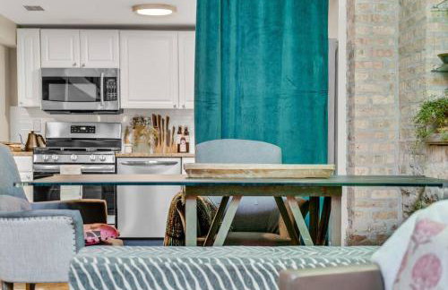 The Village Inn by Dakota Gal Digs - Foto 38