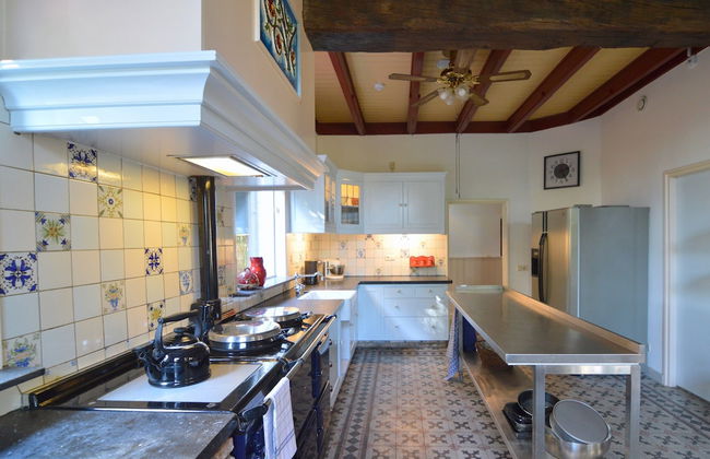 Spacious Holiday Home in Rekken With Hot Tub - Foto 12