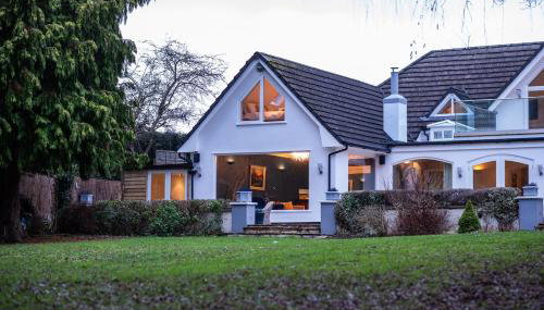 5BDR Luxe Villa By Torr Property Group Short Lets & Serviced Accommodation With Free Parking & River View Stratford-Upon-Avon - Foto 5