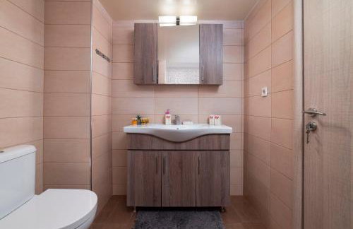 Cuka apartment 3BD nexto to metro and Piraeus Port - Foto 32