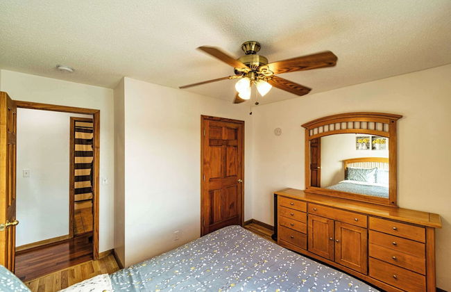 Redbud Retreat Amenity-filled Waterfront Home! - Photo 5