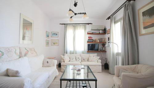 Villa with View of Agios Ioannis and Pool with Jacuzzi - Foto 3