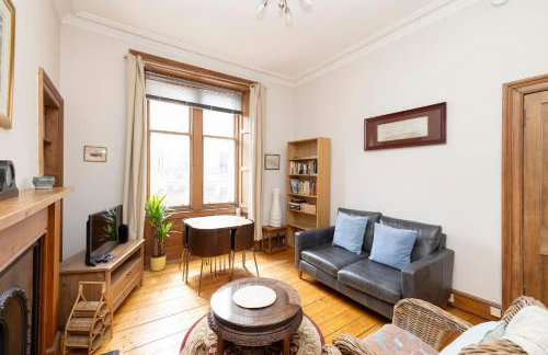 Charming 1-Bedroom Edinburgh City Getaway - Foto 1
