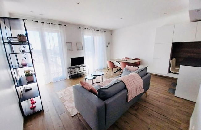 Luxury 2 bedrooms with Parking&Terrace - Foto 10