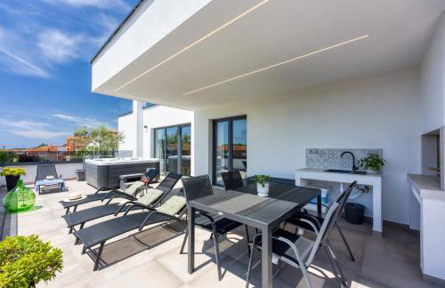 Modern apartment Ana with Jacuzzi and Pool - Foto 35