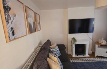 The Bogside Haven - Heart of Derry - Photo 7